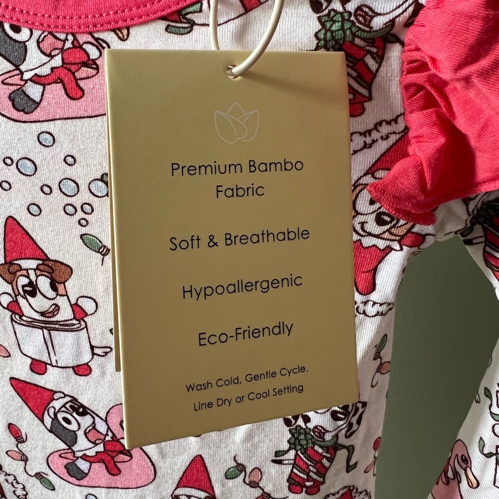 Charlie’s Project Little Snuggles Bamboo Twirl Bodysuit - Bluey Christmas - NWT - Picture 5 of 6